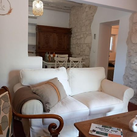 Le Petit Mas Des Alpilles En Provence Villa Saint-Étienne-du-Grès Eksteriør bilde
