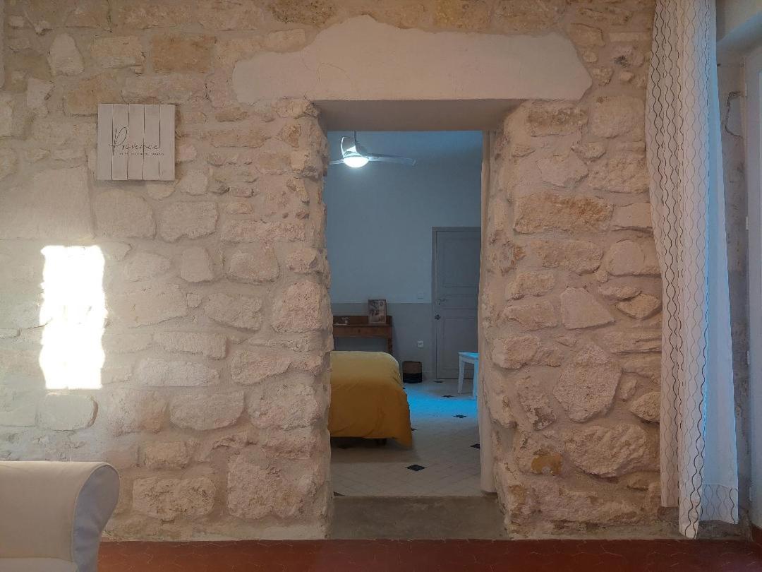 Le Petit Mas Des Alpilles En Provence Villa Saint-Étienne-du-Grès Eksteriør bilde