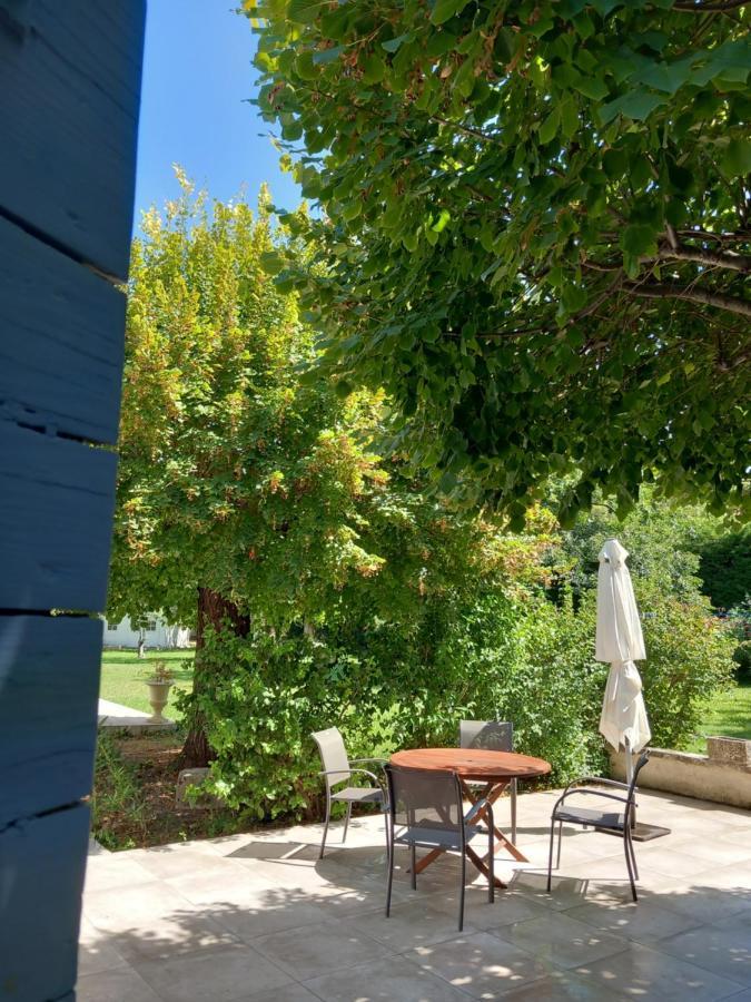 Le Petit Mas Des Alpilles En Provence Villa Saint-Étienne-du-Grès Eksteriør bilde